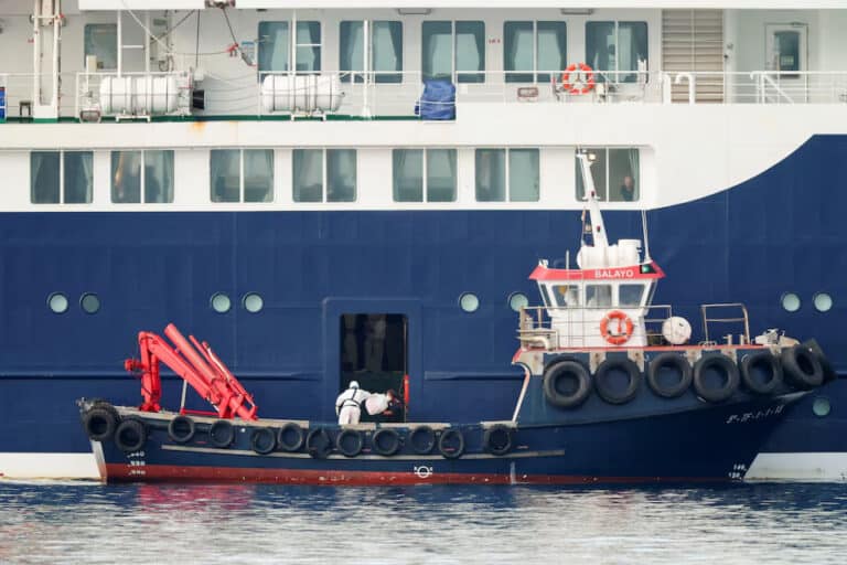 Unprecedented Evacuation Underway for Hantavirus Cruise Ship in Tenerife