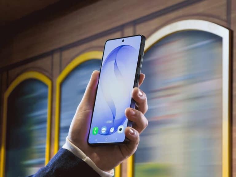 Samsung Galaxy S27 smartfonlari Xitoy displeylari bilan chiqishi mumkin