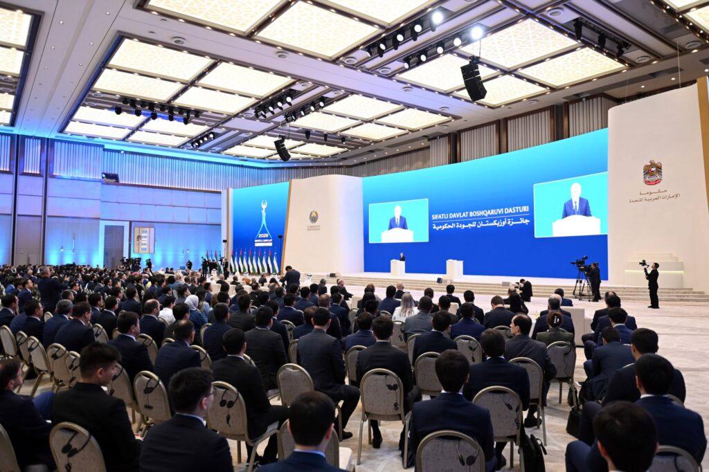 Mirziyoyev davlat boshqaruvida byurokratiyani kamaytirish muhimligini ta’kidladi