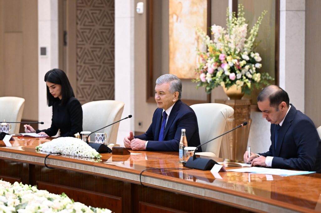 Shavkat Mirziyoyev BAA delegtasiyasi bilan nimalarni muhokama qildi