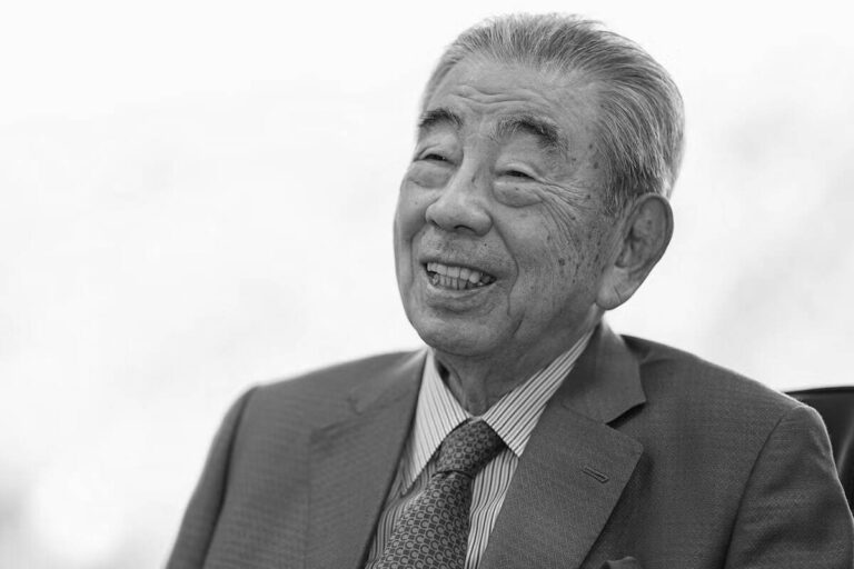 Основатель 7-Eleven Japan Тосифуми Судзуки скончался в возрасте 93 лет