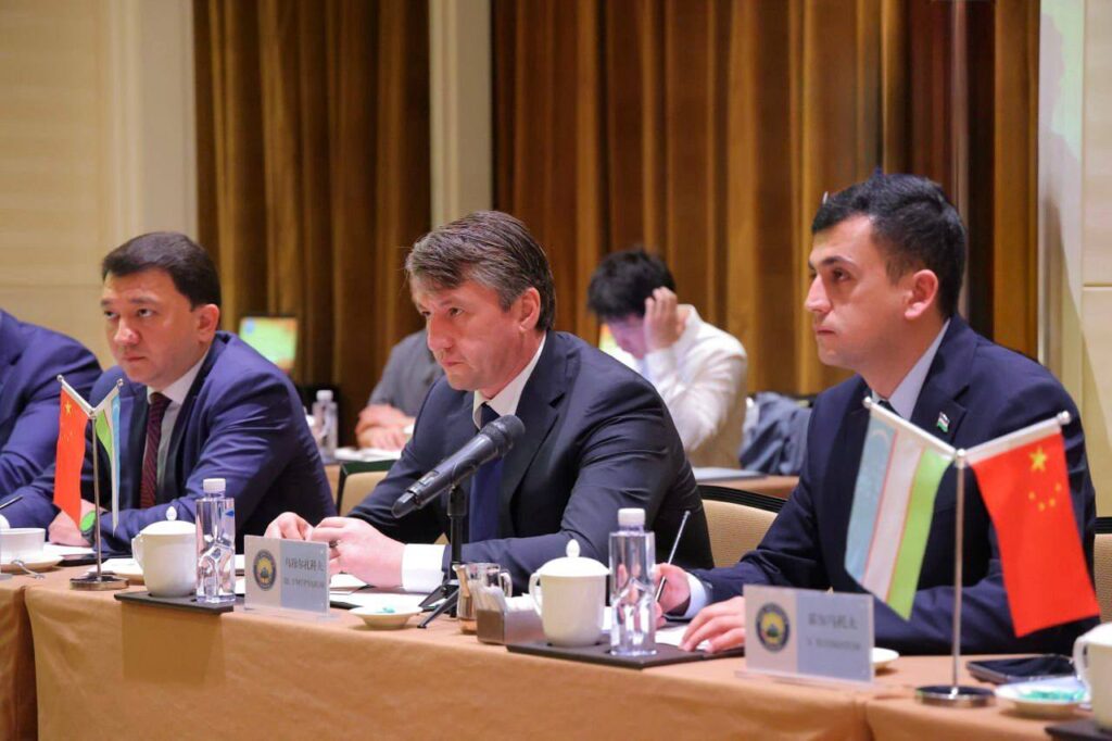 Toshkentda 100 kmga yaqin yangi pulli avtomobil yo‘llari qurilishi qurilishi mumkin
