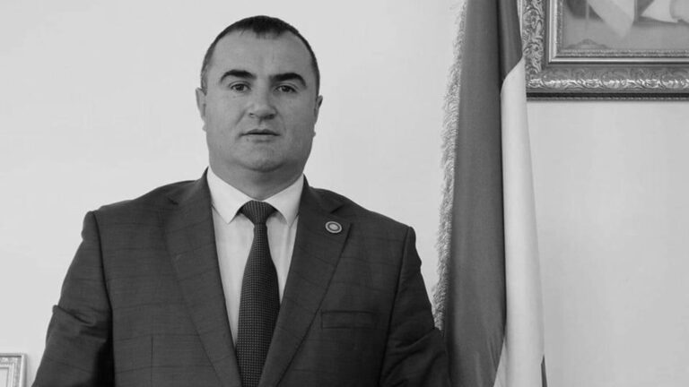 Глава Горно-Бадахшанской области Алишер Мирзонабот погиб в аварии в Таджикистане