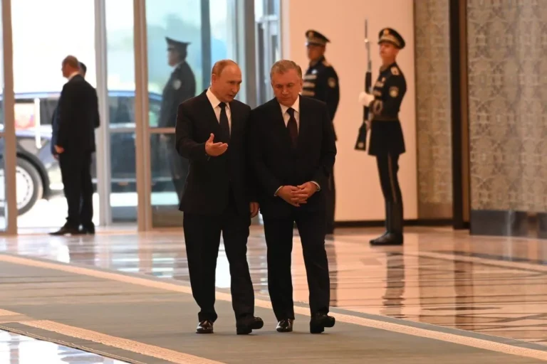 Шавкат Мирзиёев и Владимир Путин дали старт строительству АЭС в Узбекистане
