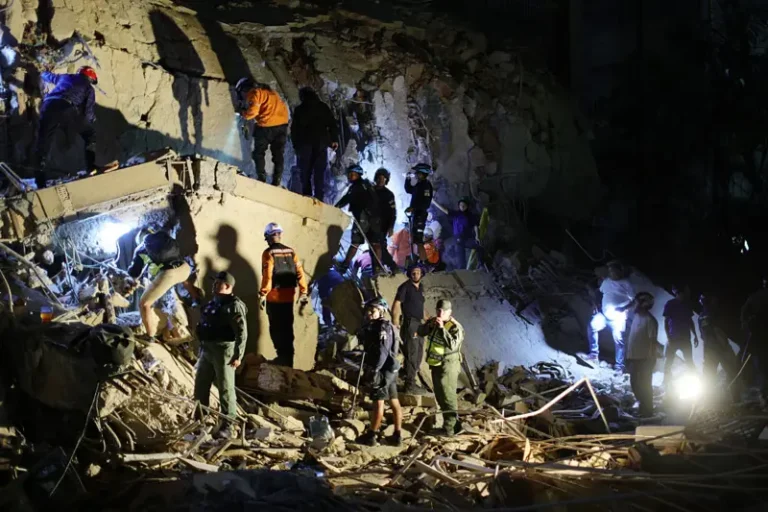Venezuela Rocked by Twin Major Earthquakes as Death Toll Reaches 32