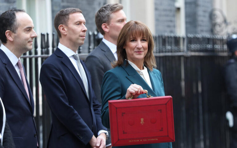 UK Minister Says Britain's Return to EU is 