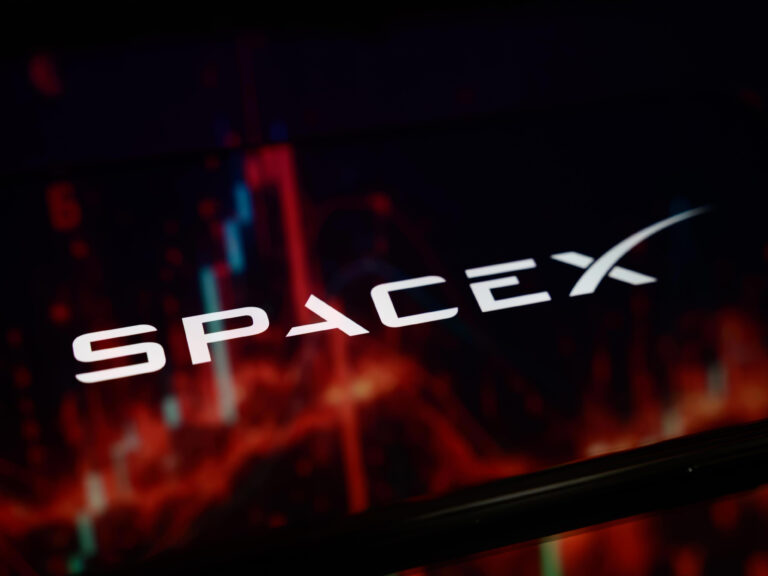 SpaceX нацелилась на выпуск облигаций на $20 млрд