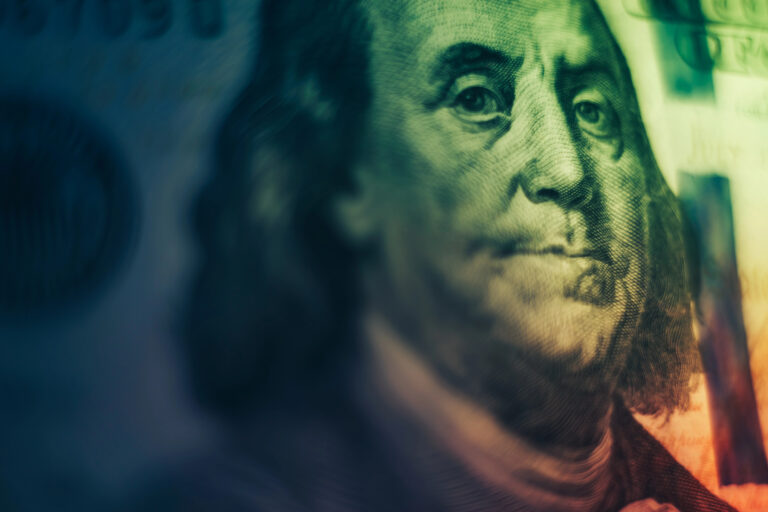 Dollar tushdi: 12-iyun uchun valyutalar kursi e’lon qilindi
