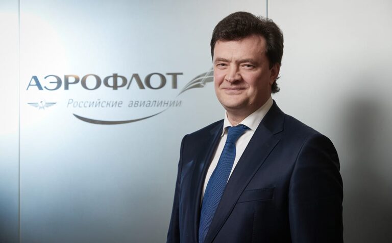 Экс-глава «Аэрофлота» оказался под стражей за злоупотребление полномочиями — «Ведомости»