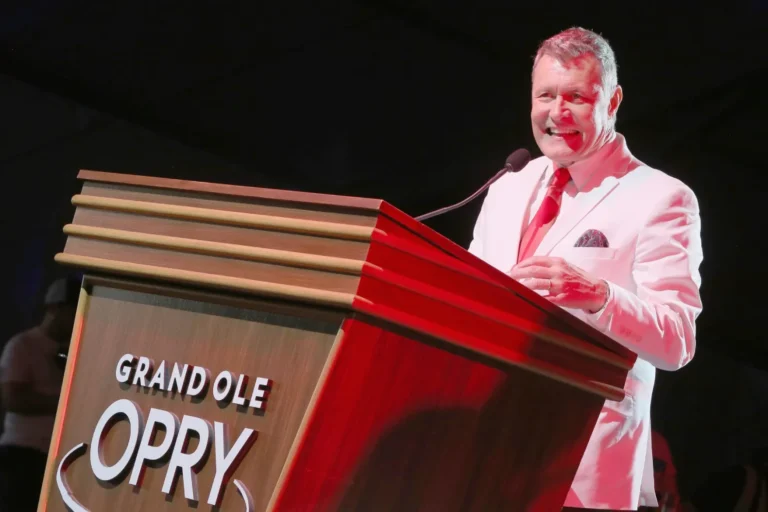 Legendary Country Radio Broadcaster Bill Cody Dies Aged 67