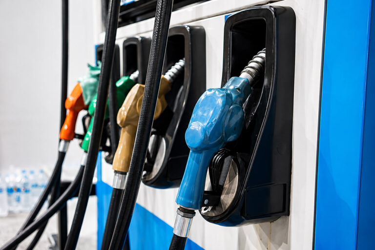 Avtomobil benzini ishlab chiqarish hajmi 7 foizga oshdi