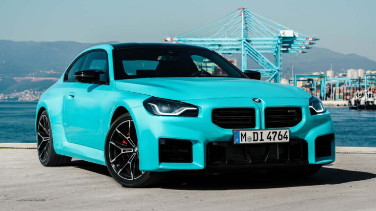 BMW M2 avtomobili yangi versiyaga ega bo‘ldi