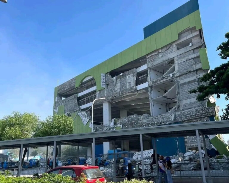 Filippindagi kuchli zilzila oqibatida bir kishi halok bo‘ldi