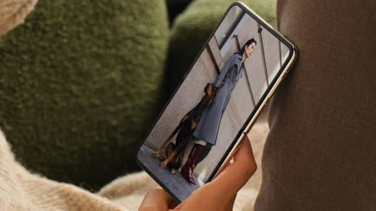 Huawei 7000 mA/soat batareyali noodatiy smartfon tayyorlamoqda