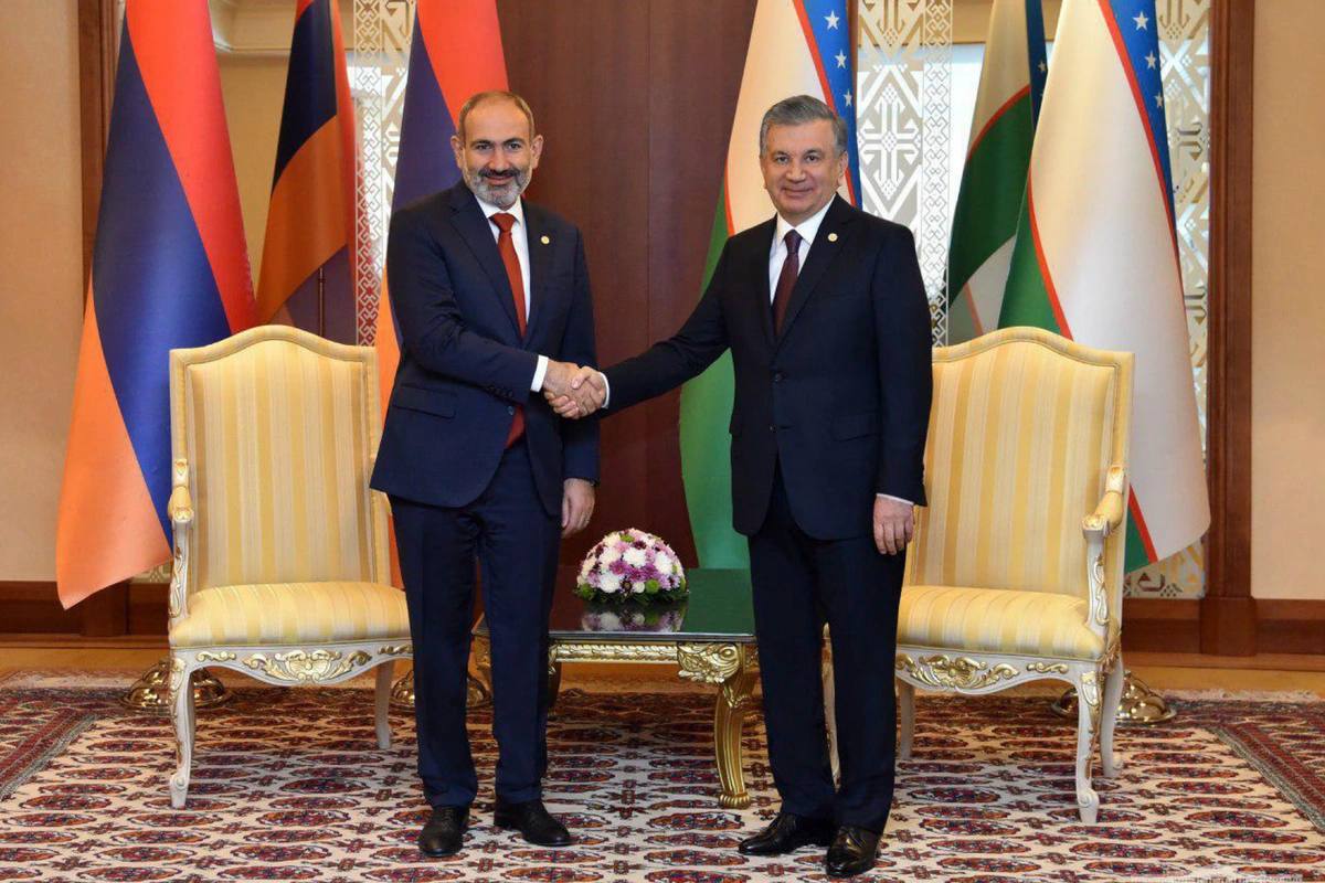 Uzbek President Congratulates Armenian PM Following Parliamentary Election Victory
