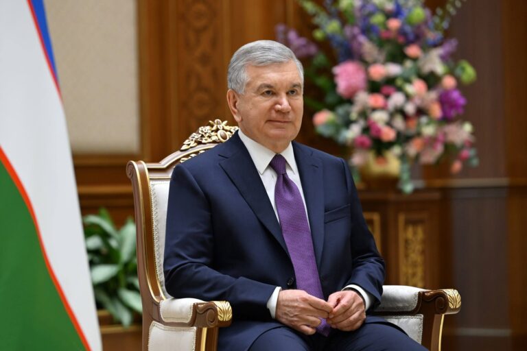 Prezident Belarus, Qirg‘iziston, Tojikiston, Rossiya va Malayziya vakillari bilan uchrashdi