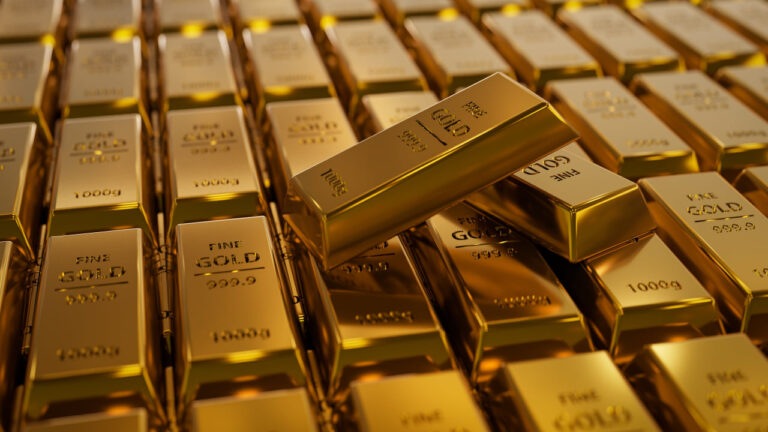 Oltin narxi 4 ming dollardan pastga tushdi