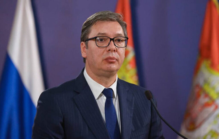 Serbiya prezidenti Aleksandar Vuchich iste’foga chiqishini e’lon qildi