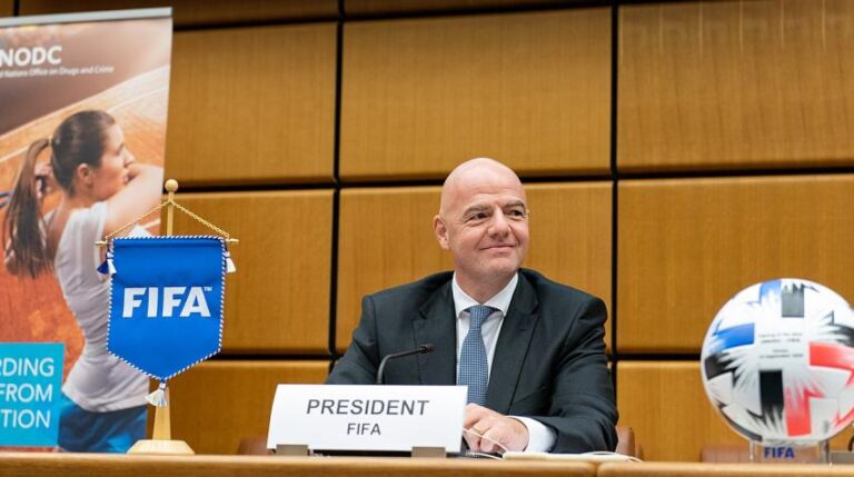 Джанни Инфантино привел Узбекистан в пример, защищая новый проект ФИФА