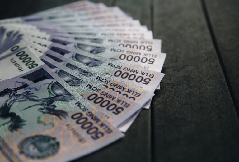 Soliq huquqbuzarliklari haqida xabar qilganlarga 20,2 mlrd so‘m mukofot berildi