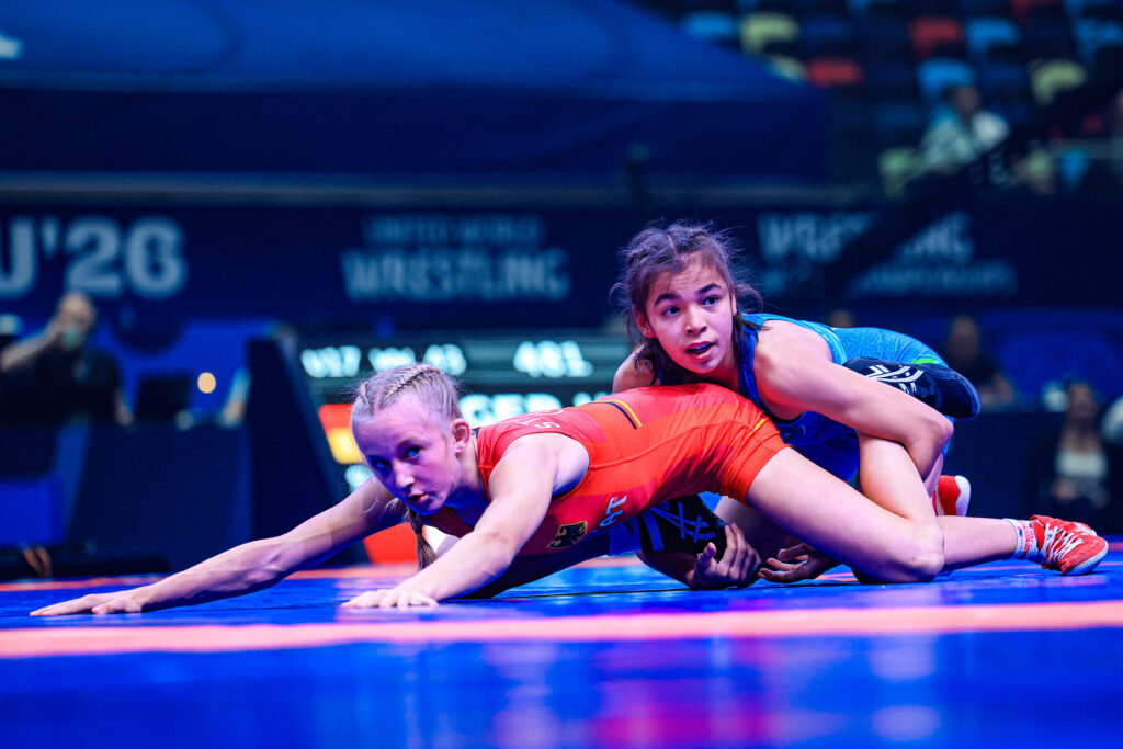 43kg WW - Mukhlisa Masharipova (UZB) df. Finja Viviane Strauch (GER)