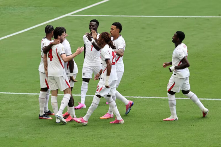 Gollar shousi! Angliya Fransiyani taslim etib, bronza medallarni qo‘lga kiritdi