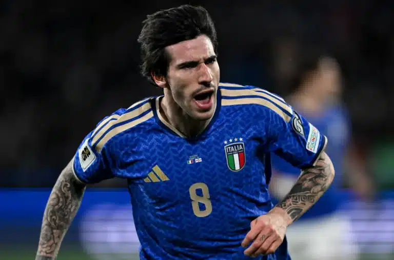 Tottenham Shatter Transfer Record with £100 Mln Sandro Tonali Signing