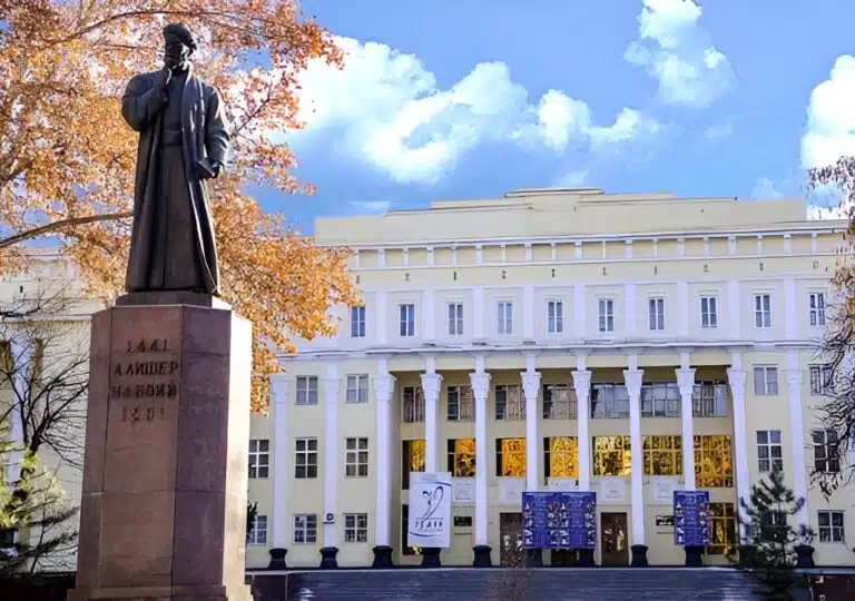 Почему закрыли музей имени Алишера Навои и когда он откроется