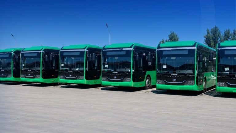 Xorazmga 10 ta yangi avlod gibrid trolleybus olib kelindi