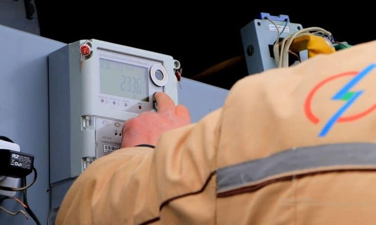 Andijonda 12 nafar elektr tarmog‘i xodimiga jinoiy ish qo‘zg‘atildi