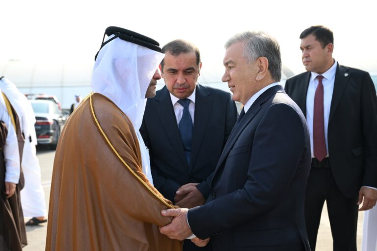 Prezident hamdardlik bildirish uchun Qatarga bordi