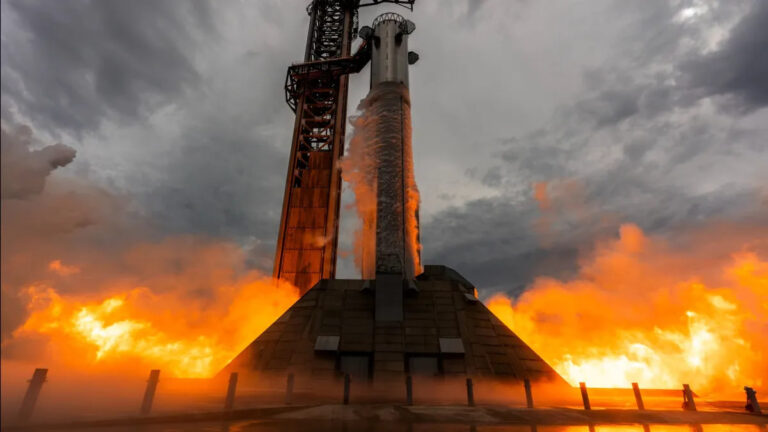 SpaceX aksiyalari ilk bor IPO narxidan pastladi