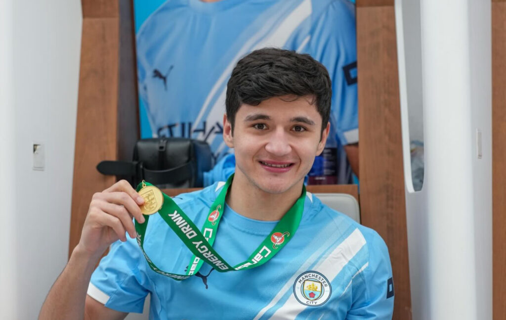 Abduqodir Husanov «Manchester Siti» mashg‘ulotlariga qaytdi