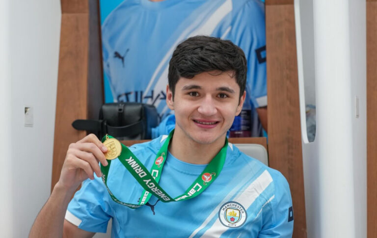 Abduqodir Husanov «Manchester Siti» mashg‘ulotlariga qaytdi — video