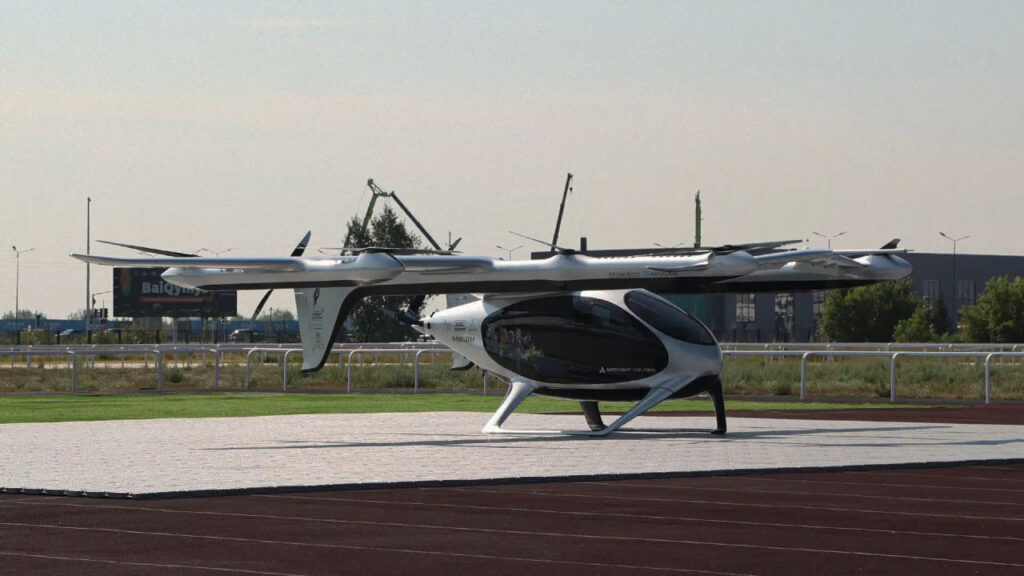 Ostonada ilk aerotaksining namoyishi o‘tkazildi