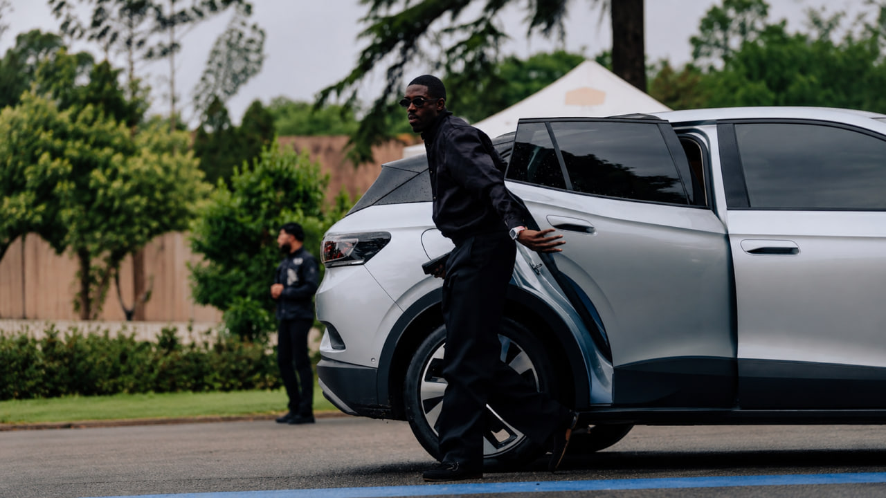 Bentley, Ferrari va Mercedes: Dembele «garaji»da qanday modellar bor