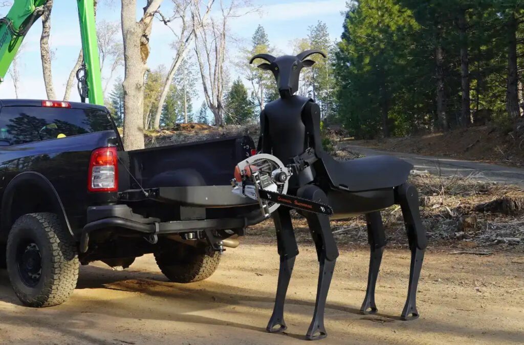 Satyress ikki metrli Threehalves nomli robot-kentavrini taqdim etdi