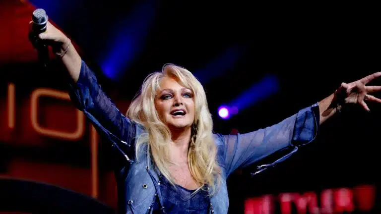 Bonnie Tyler, the Husky Voice Behind 