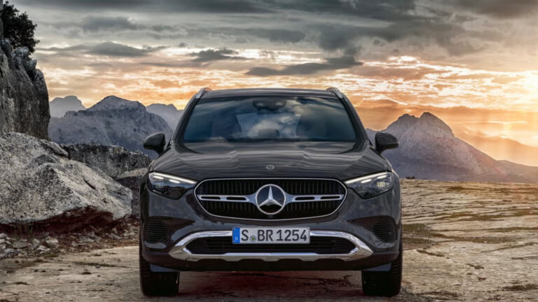 Mercedes-Benz 310 mingdan ortiq avtomobilini chaqirib olmoqda