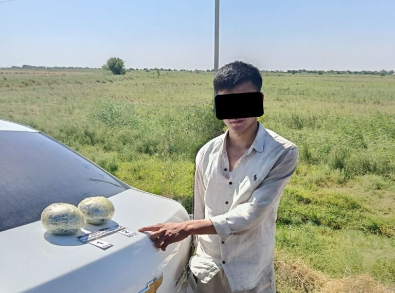Konimexda Qozog‘iston fuqarosi yonidan 2,9 kg opiy topilib, qamoqqa olindi